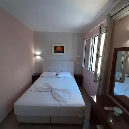 Majestic In With Shared Pool Appartement *